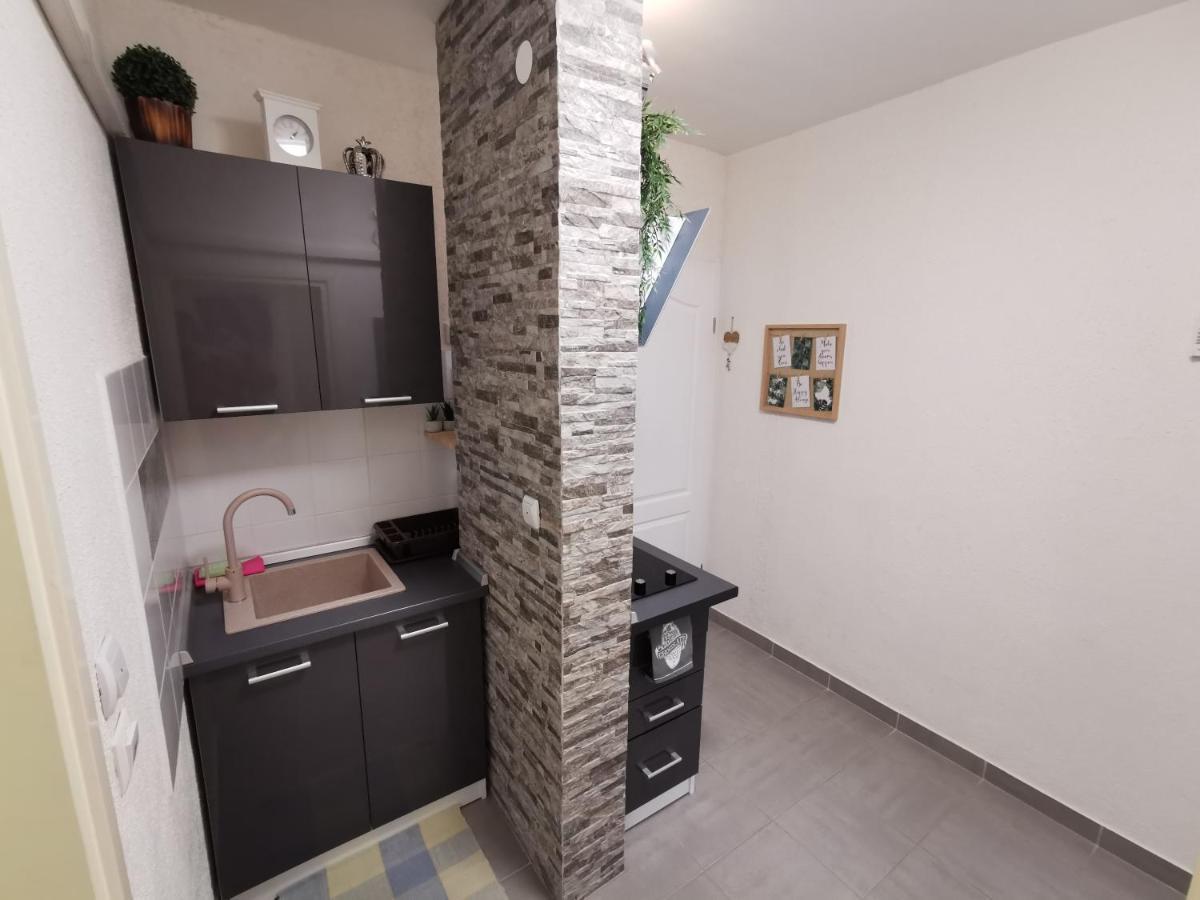 Apartment Suzana 1Br Split Dış mekan fotoğraf